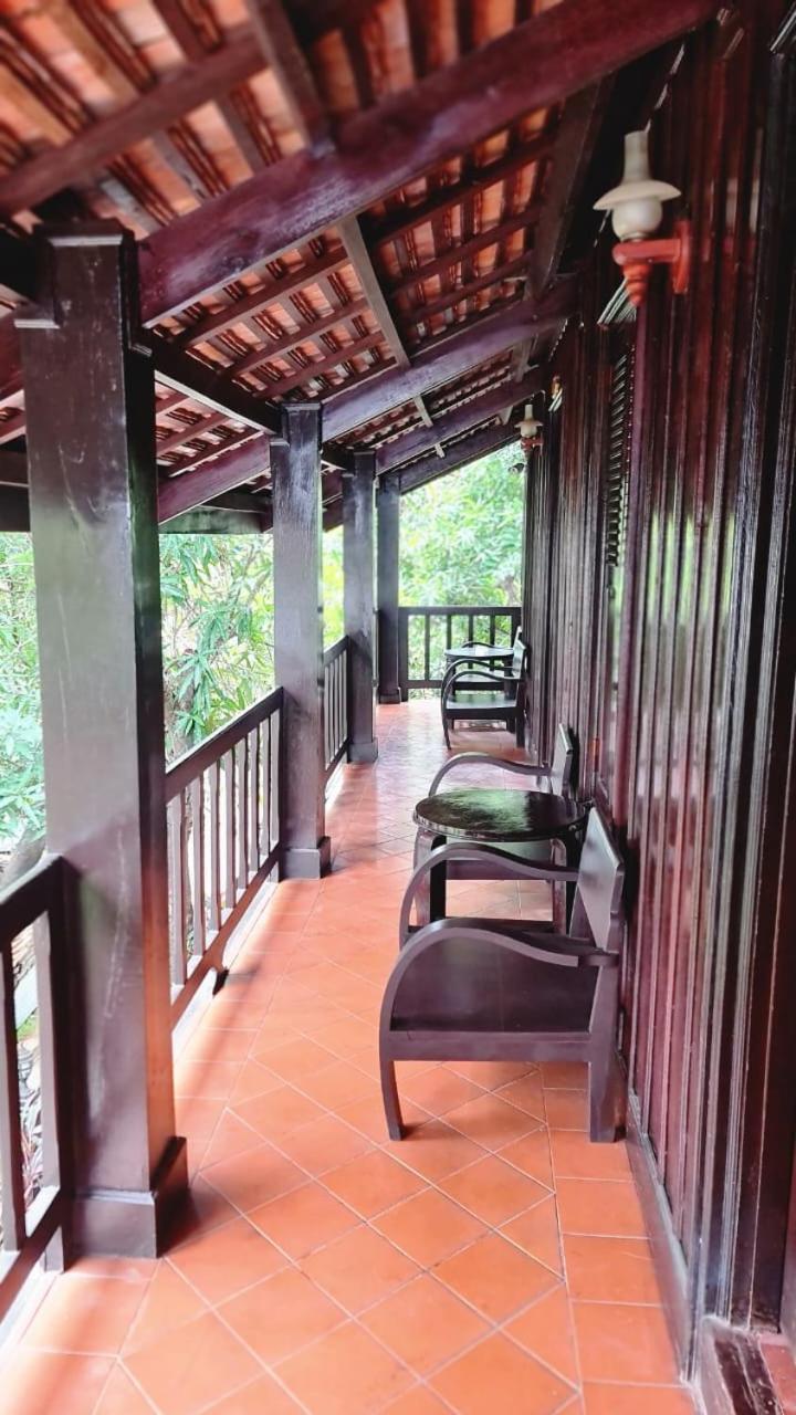 Villa Le Tam Tam Boutique Hotel Луанг Прабанг Екстериор снимка